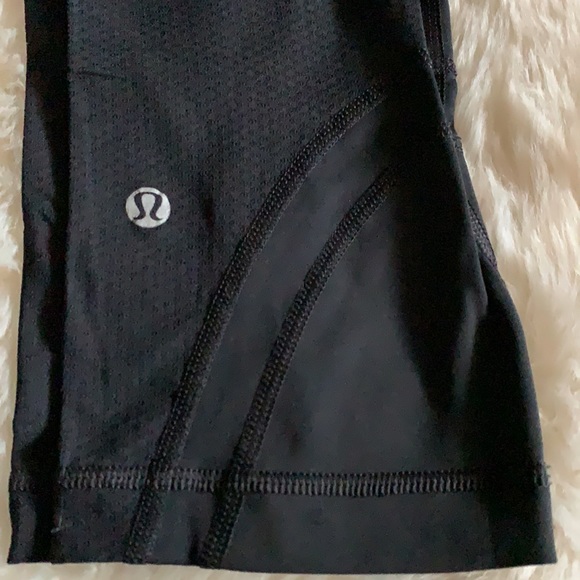 Lululemon Crops - Picture 7 of 7
